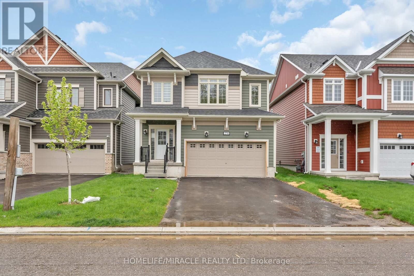 Property Photo:  270 Beechwood Forest Lane  ON P1P 1A7 