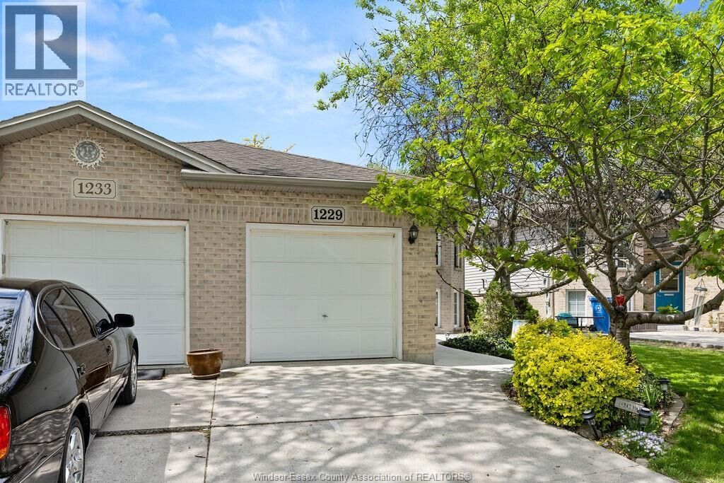 Property Photo: 1229 St. Paul ON N8S 4T6