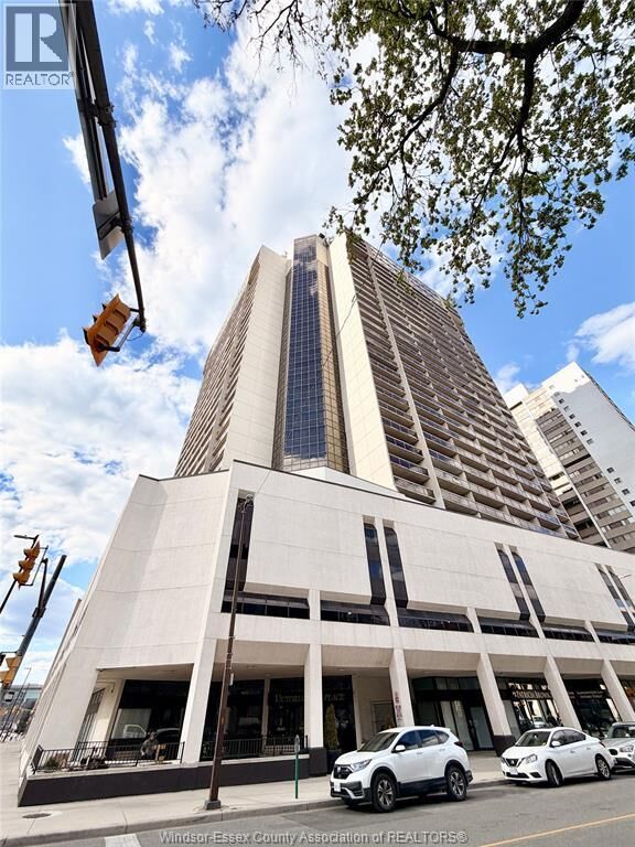 Property Photo:  150 Park Street West 2504  ON N9A 7A2 