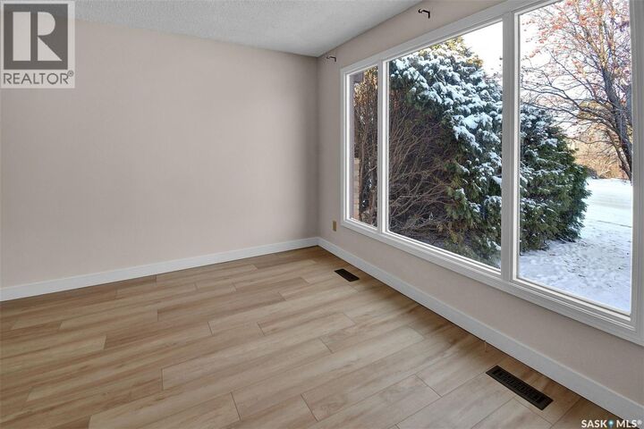 Property Photo:  111 Stechishin Crescent  SK S7K 5P5 
