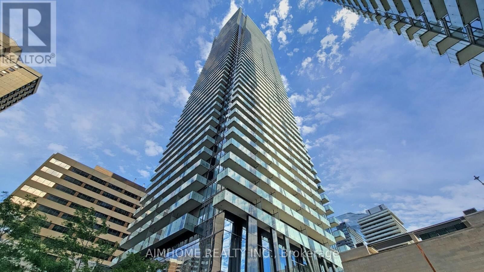Property Photo:  1080 Bay Street 1506  ON M5S 0A5 