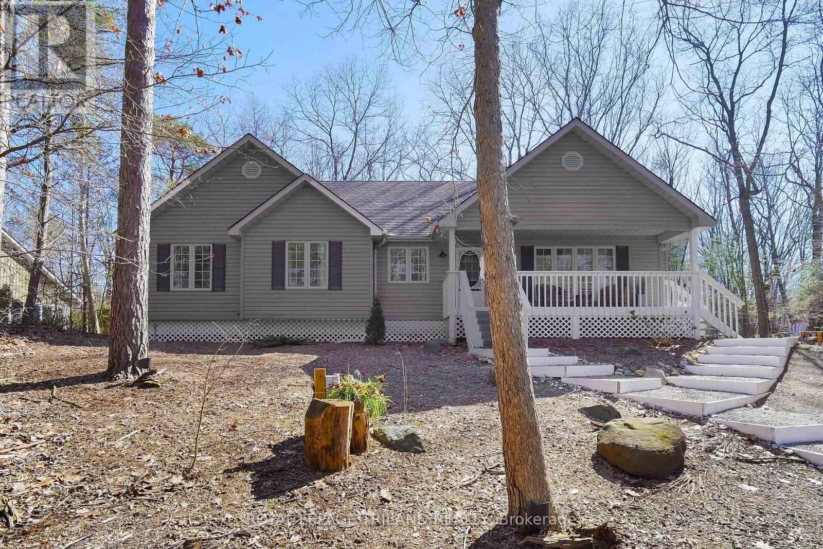 Property Photo:  9945 Riverview Road  ON N0M 1T0 