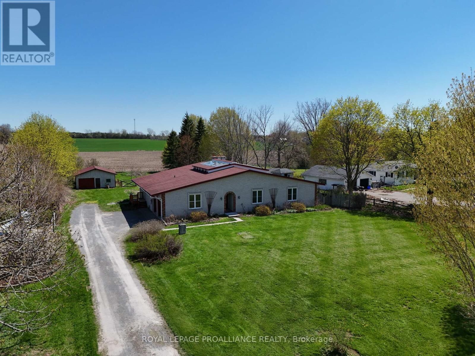 Property Photo:  138 Massassauga Road  ON K8N 4Z7 