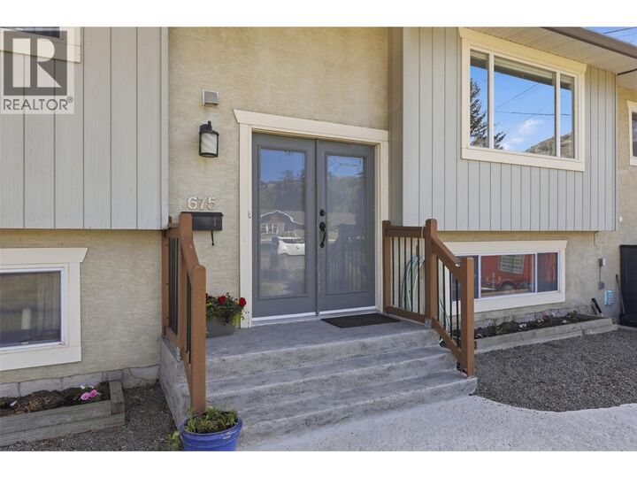 Property Photo:  675 Sicamore Drive  BC V2B 6R6 