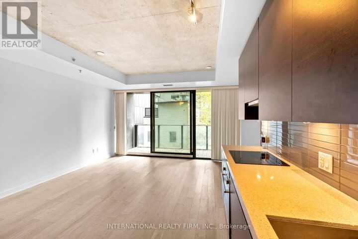 Property Photo:  629 King Street West 313  ON M5V 0G9 