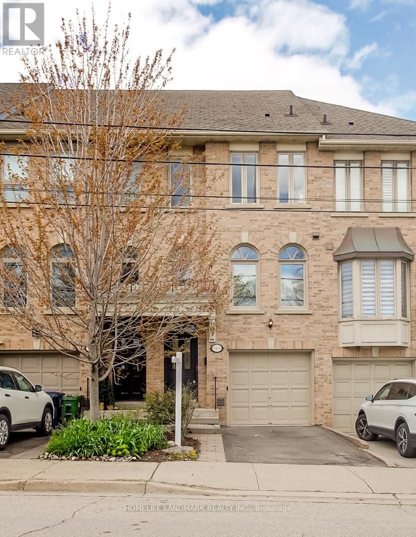 Property Photo:  34 Mendota Road 9  ON M8Y 1E8 