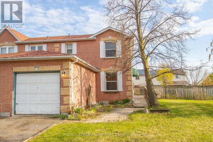 Property Photo:  90 Hillhurst Crescent  ON L1E 2A3 