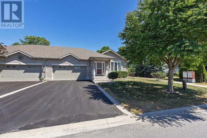 Property Photo:  118 Sheridan Street  ON K7P 3H7 