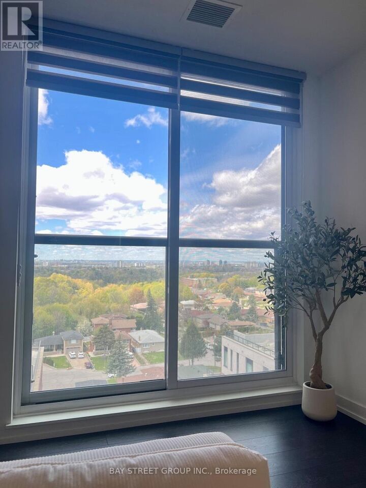 Property Photo:  3100 Keele Street 1023  ON M3M 0E1 