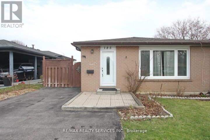 Property Photo:  185 Earnscliffe Circle  ON L6T 2B6 