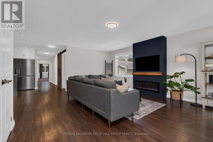 Property Photo:  74 Melrose Avenue  ON L9Z 2S8 