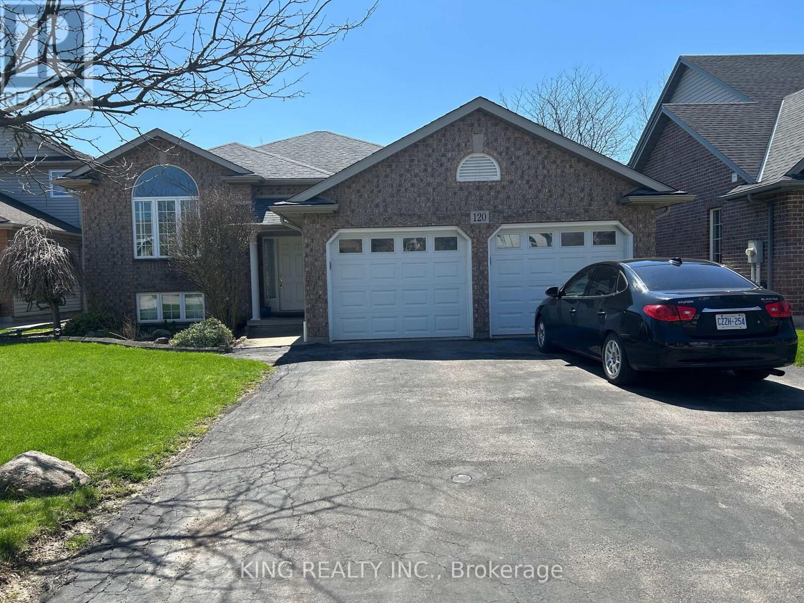 Property Photo:  120 Redwood Court  ON L3C 7C4 