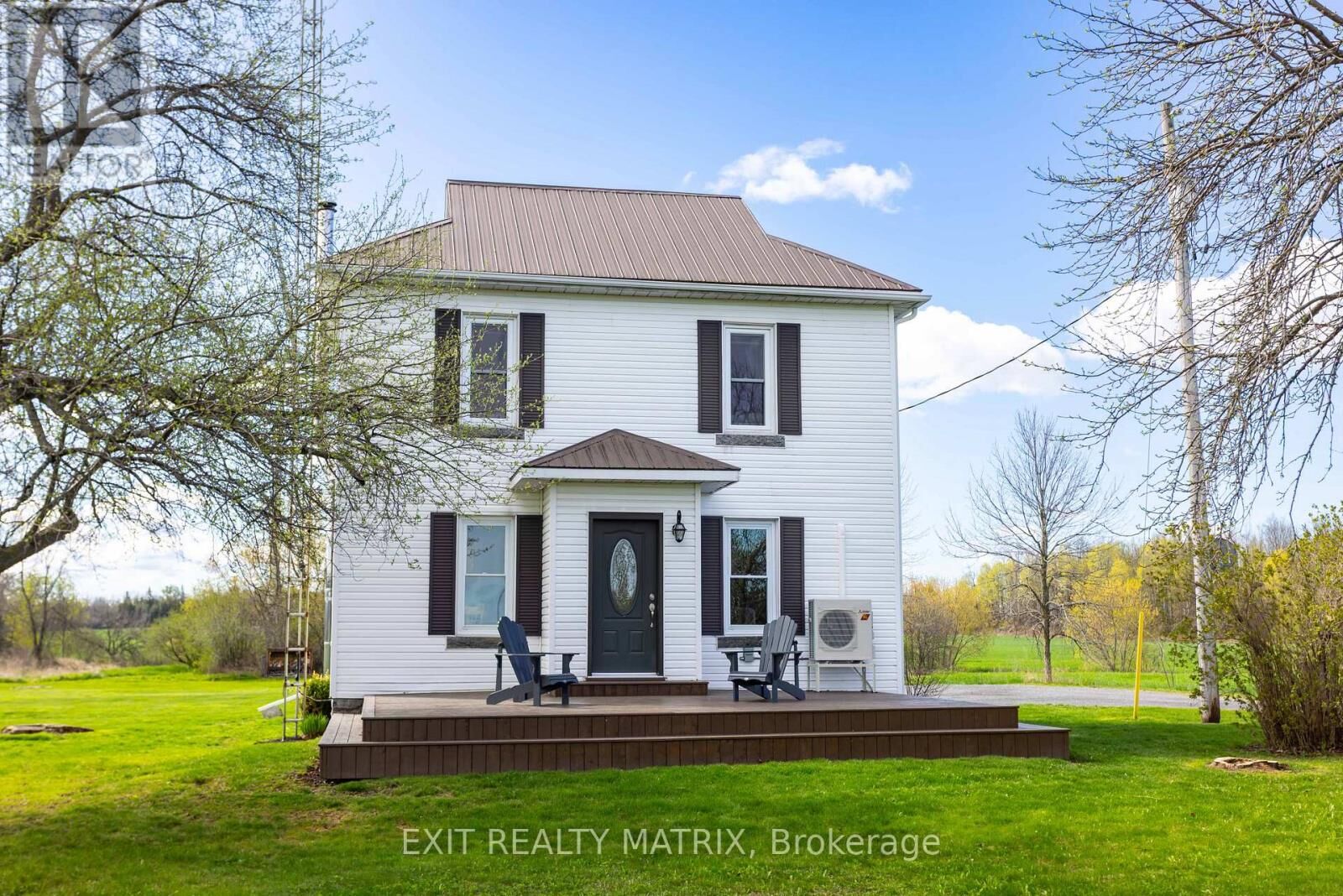 Property Photo:  14064 Concession Road  ON K0C 1K0 