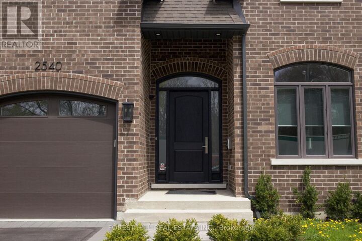 Property Photo:  2540 St Clair Avenue East  ON M4B 1M1 