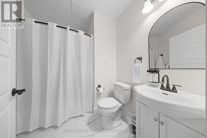 Property Photo:  150 Mill Street 202  ON K7C 1T4 