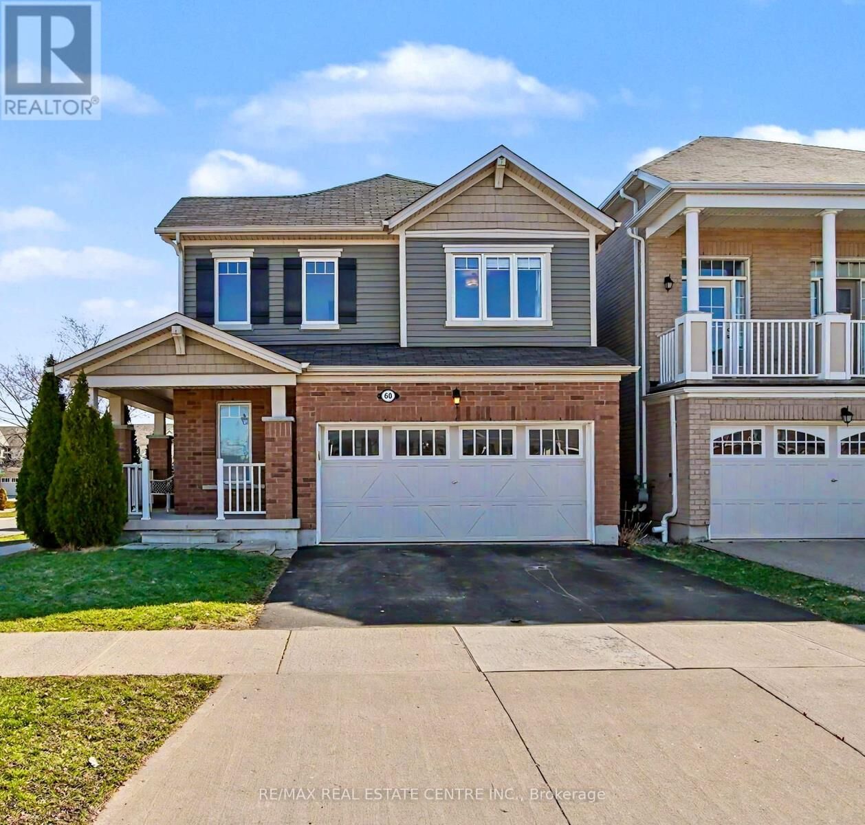 Property Photo:  60 Postmaster Drive  ON N2R 0J2 