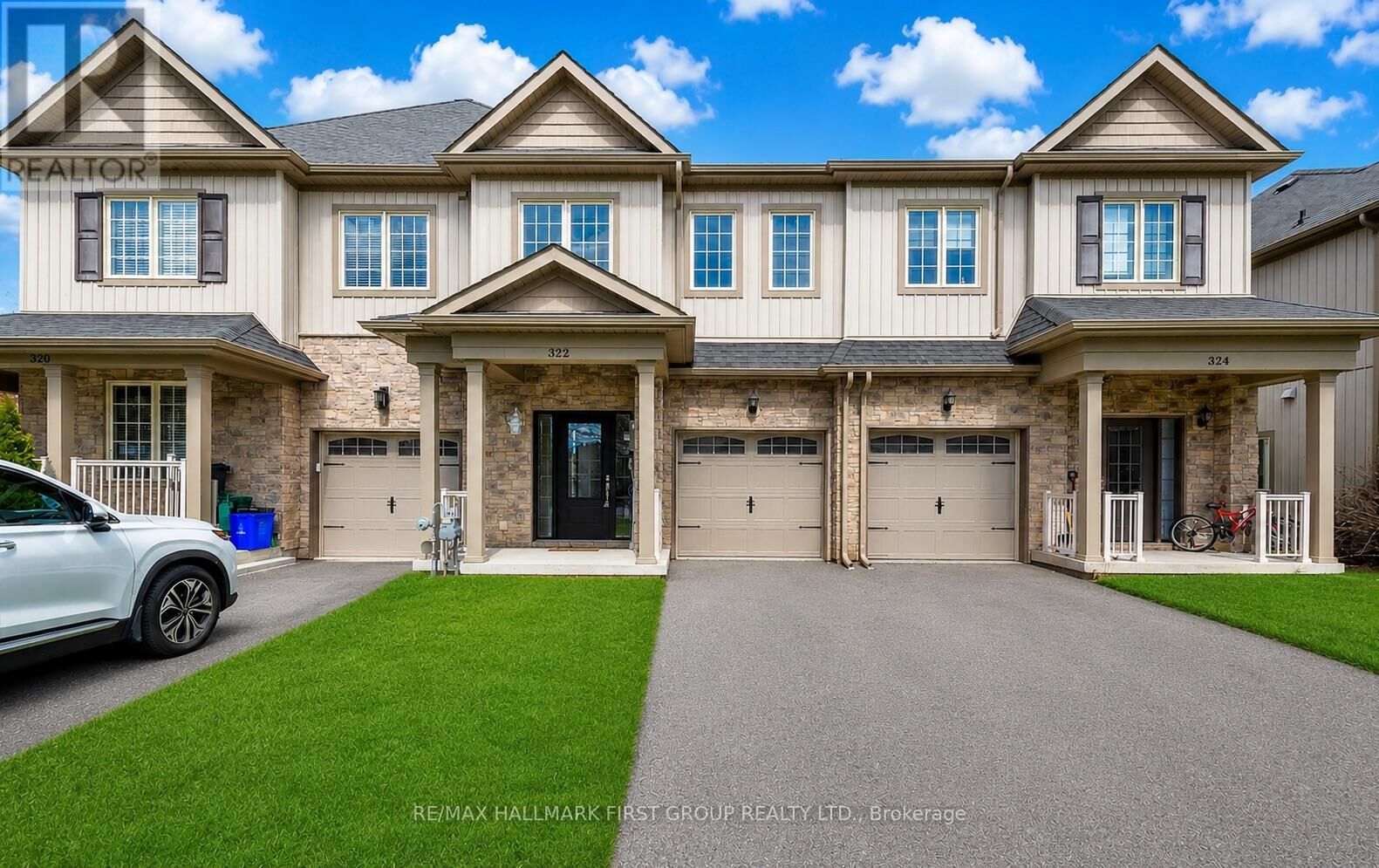 Property Photo:  322 East Street  ON L3V 8K9 