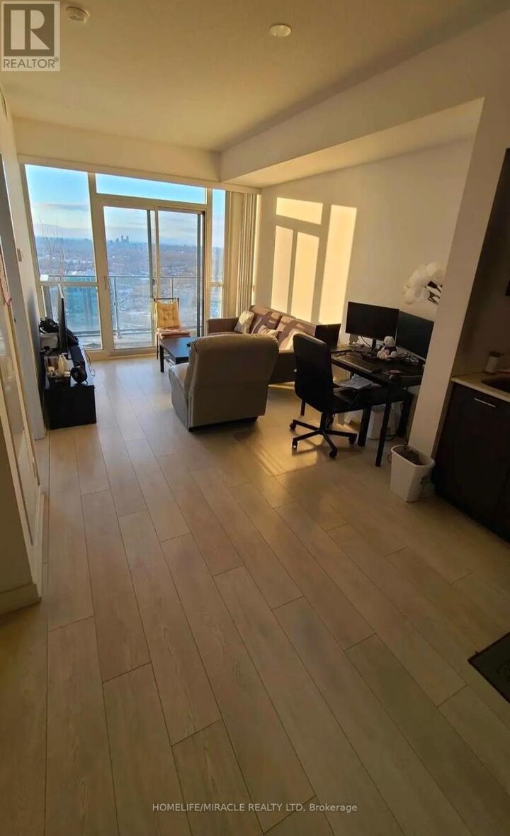 Property Photo:  2200 Lakeshore Boulevard West 4705  ON M8V 1A4 