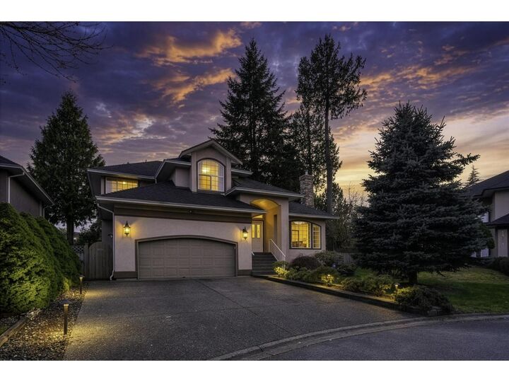 Property Photo:  10123 157 Street  BC V4N 4S3 