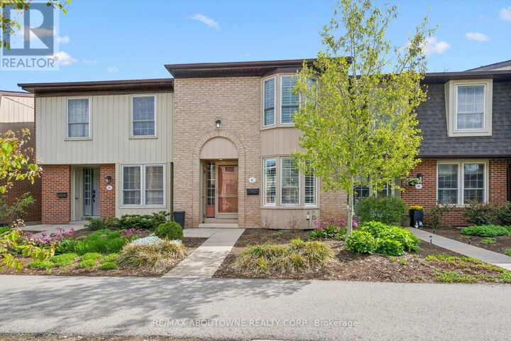 Property Photo:  3041 Glencrest Road 41  ON L7N 3K1 