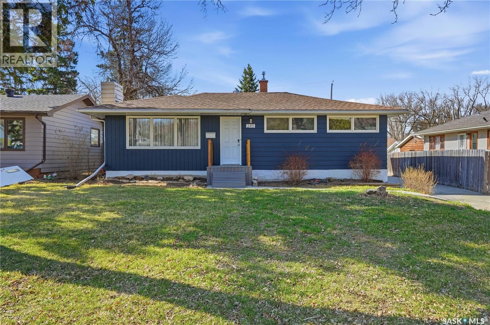 Property Photo:  245 Orchard Crescent  SK S4S 5B9 