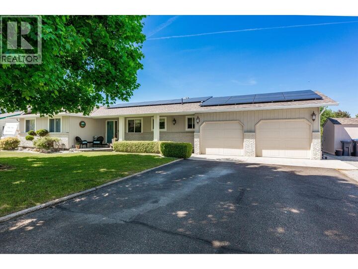 Property Photo:  1460 Oakridge Road  BC V1W 3A8 