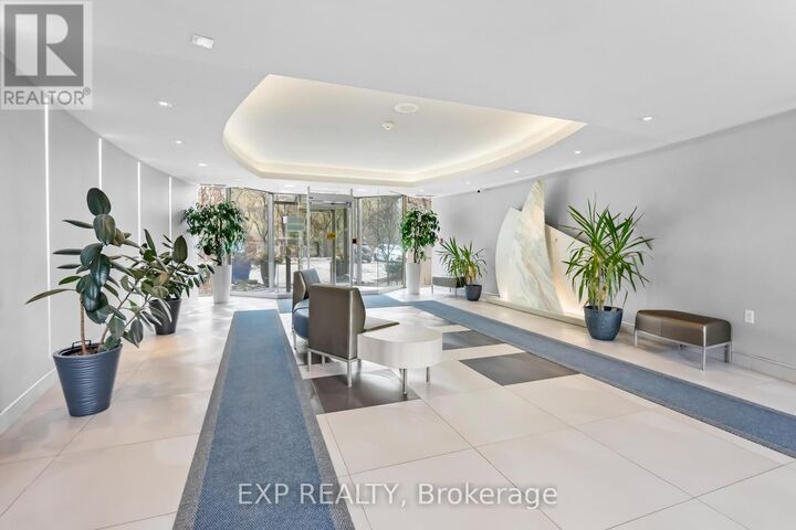 Property Photo:  2261 Lake Shore Boulevard West 918  ON M8V 3X1 