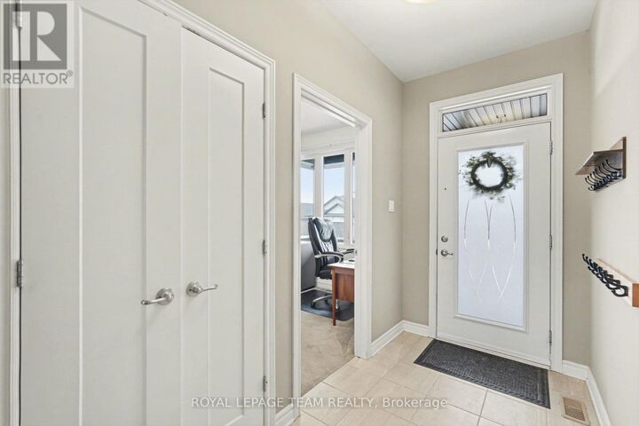 Property Photo:  855 Reaume Street  ON K0A 1A0 