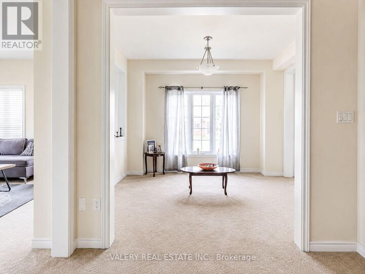Property Photo:  407 Linden Drive  ON N3H 5L5 