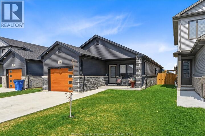 Property Photo:  139 Ironwood Trail  ON N7M 0T3 