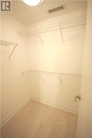 Property Photo:  20 Gladstone Avenue 405  ON M6J 0E9 