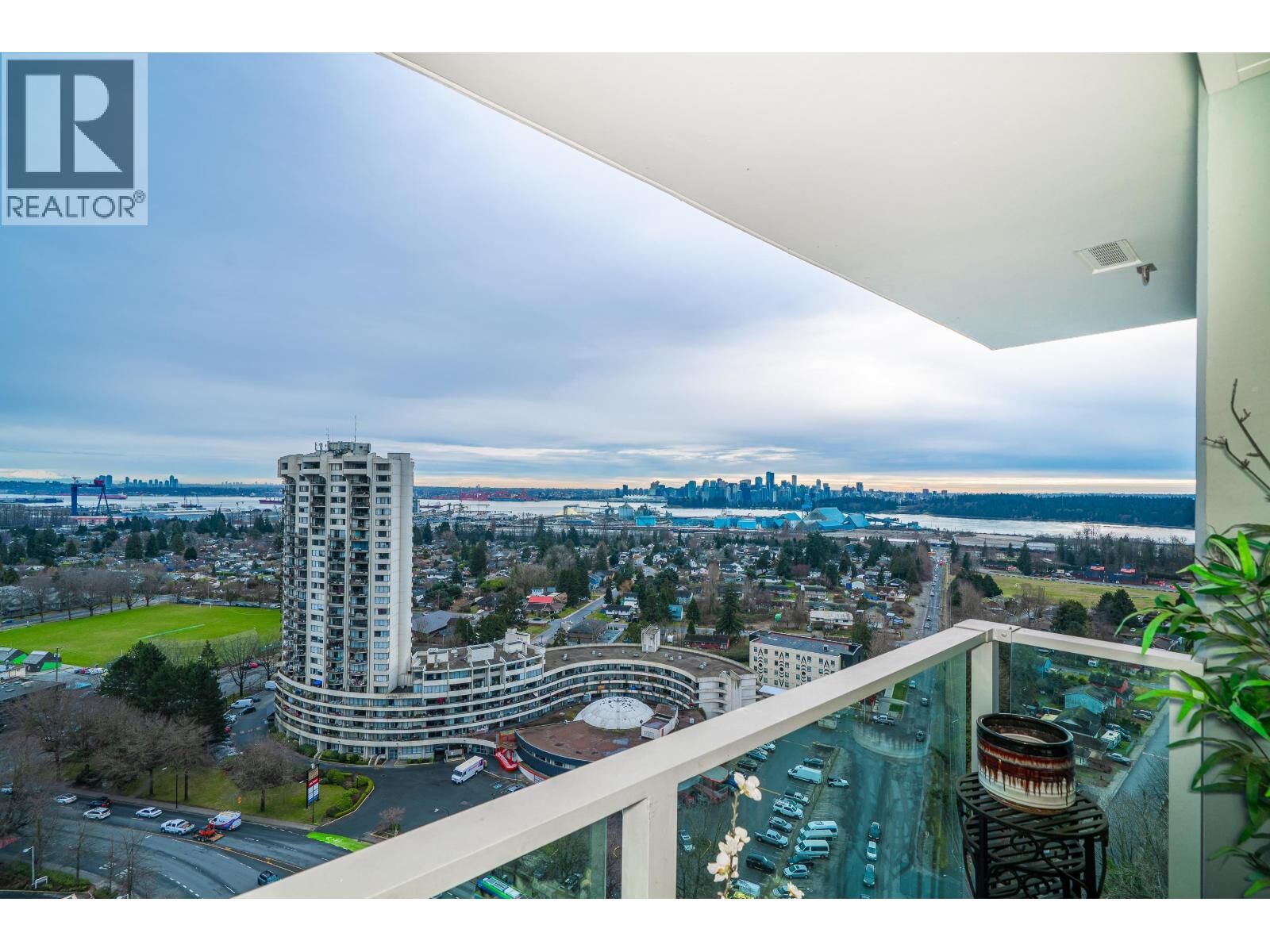 Property Photo:  1632 Lions Gate Lane 2102  BC V7P 0E2 