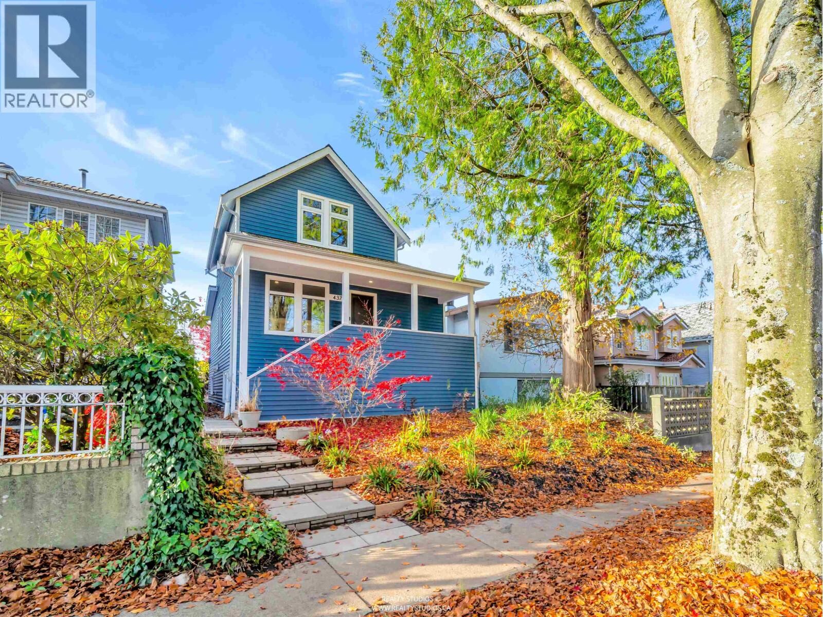 Property Photo:  4379 Welwyn Street  BC V5N 3Z3 