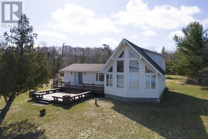 Property Photo:  1590 C Line Rd  ON P0R 1J0 
