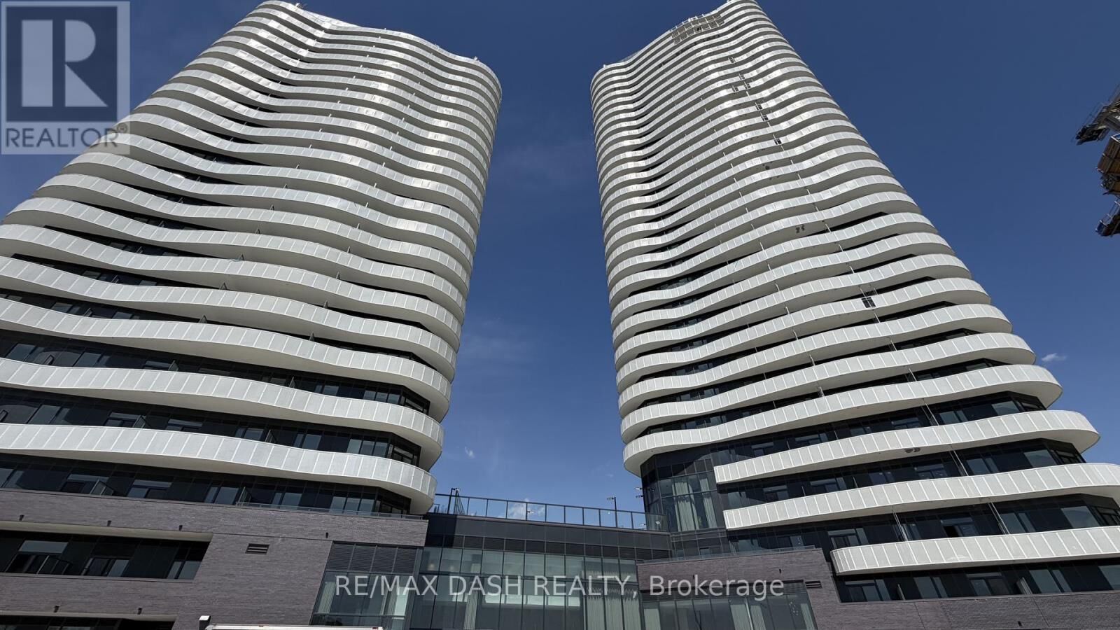 Property Photo:  10 Flavelle Trail 608  ON L4L 1V8 