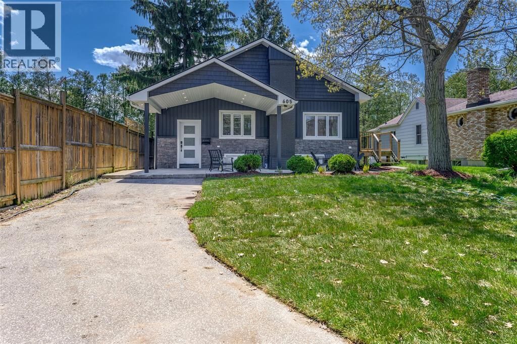 Property Photo:  605 Lakeshore Road  ON N7V 2S8 