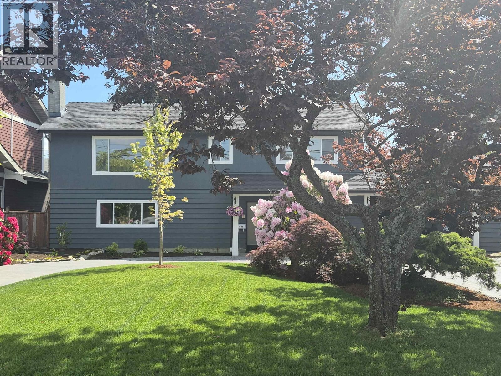 Property Photo:  4600 53 Street  BC V4K 2Z1 