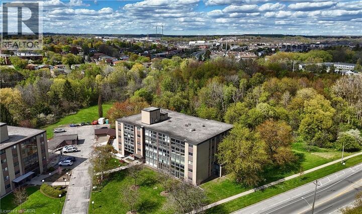 Property Photo:  400 Champlain Boulevard 404  ON N1R 7J6 