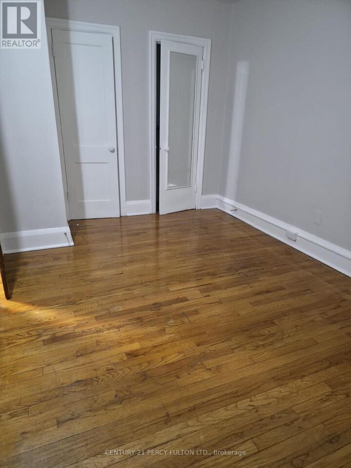 Photo de la propriété:  35 Jane Street 4  ON M6S 3Y3 