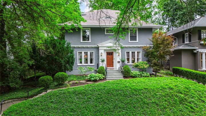 Property Photo:  712 Oakwood Avenue  OH 45419 