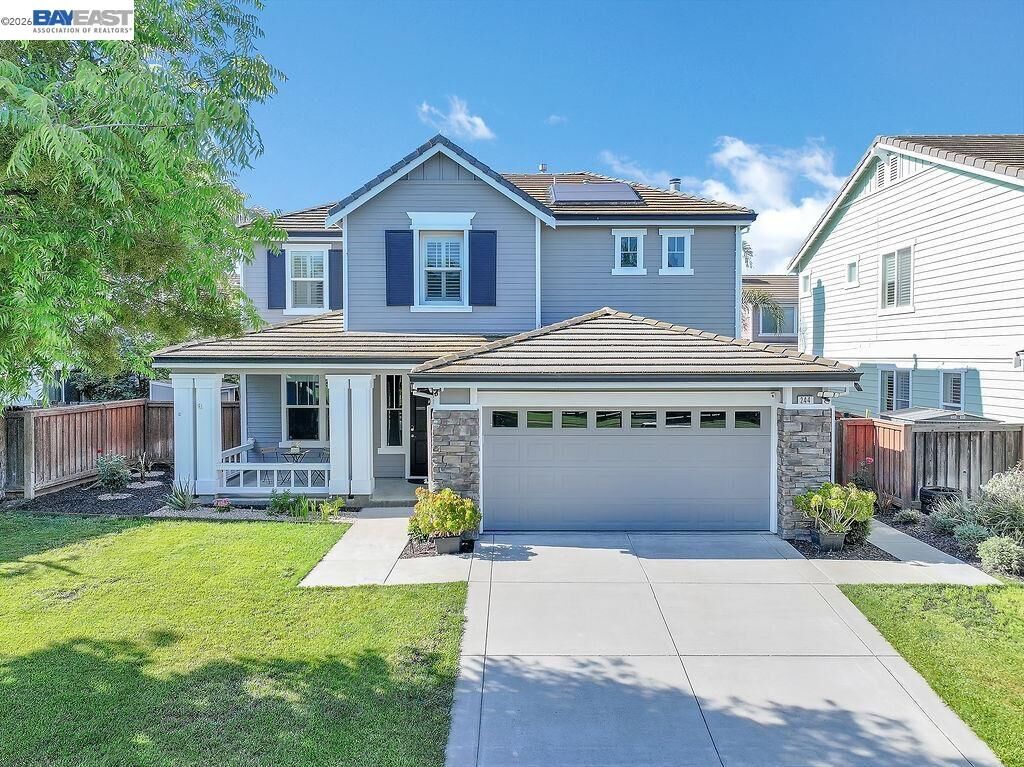 Property Photo: 244 Laird Pl CA 94513