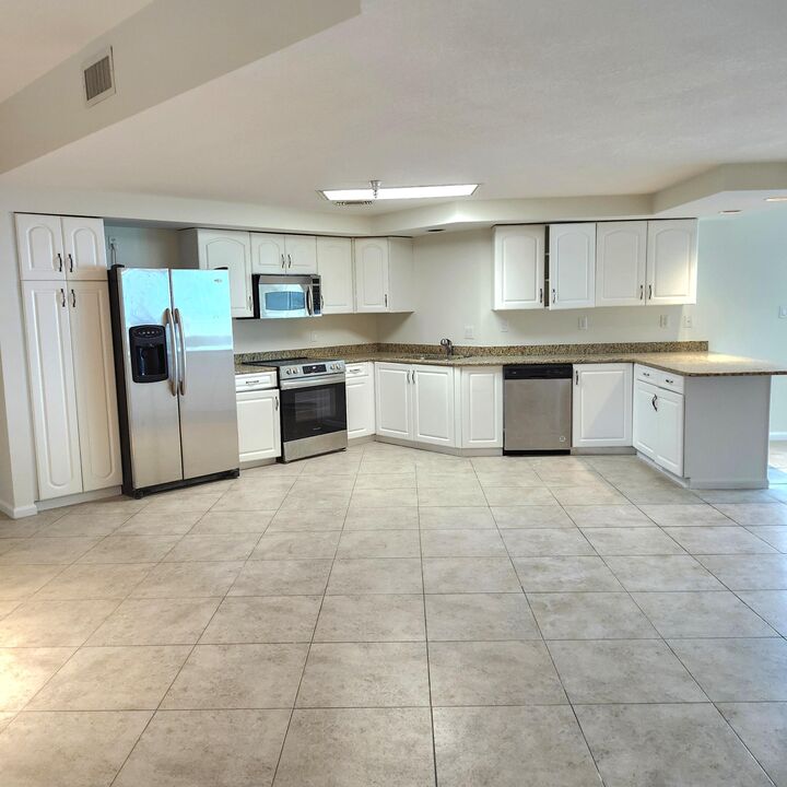 Property Photo:  320 Harbor Boulevard C1003  FL 32541 