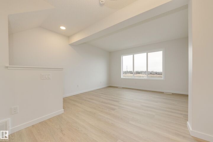 Property Photo:  17236 4 Street NW  AB T5Y 4G5 