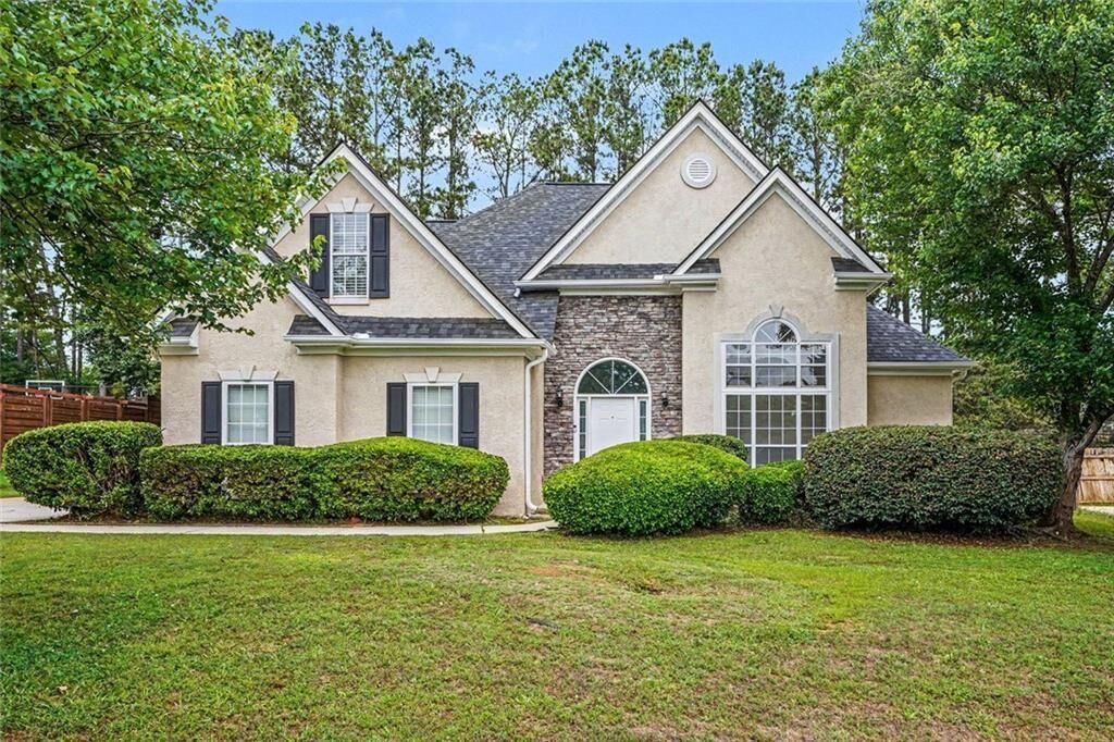 Property Photo:  437 Aviemore Loop  GA 30253 