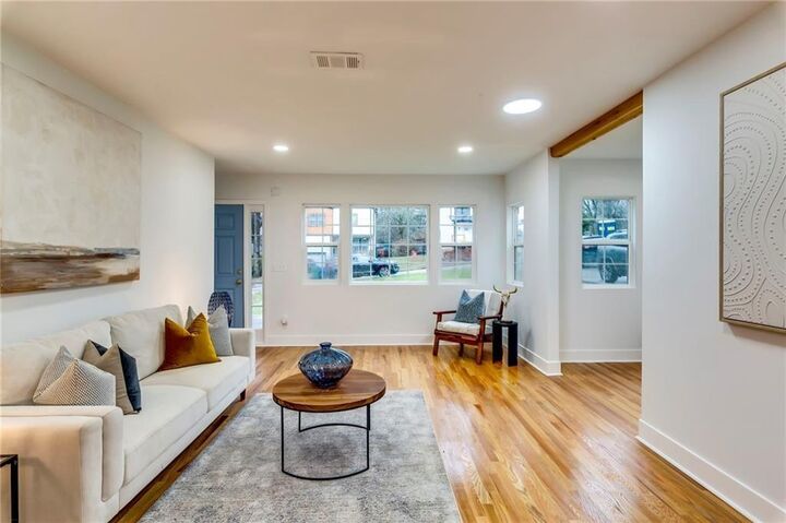 Property Photo: 2886 Joyce Avenue GA 30032