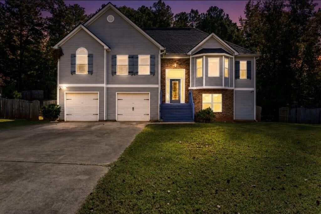 Property Photo:  404 Woodcreek  GA 30224 