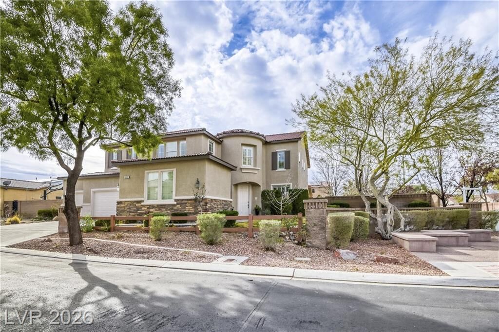 Property Photo: 6103 Sundown Crest Street NV 89113