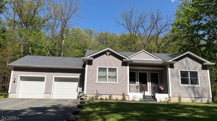 Property Photo:  6 Moiyas Rd  NJ 07470 