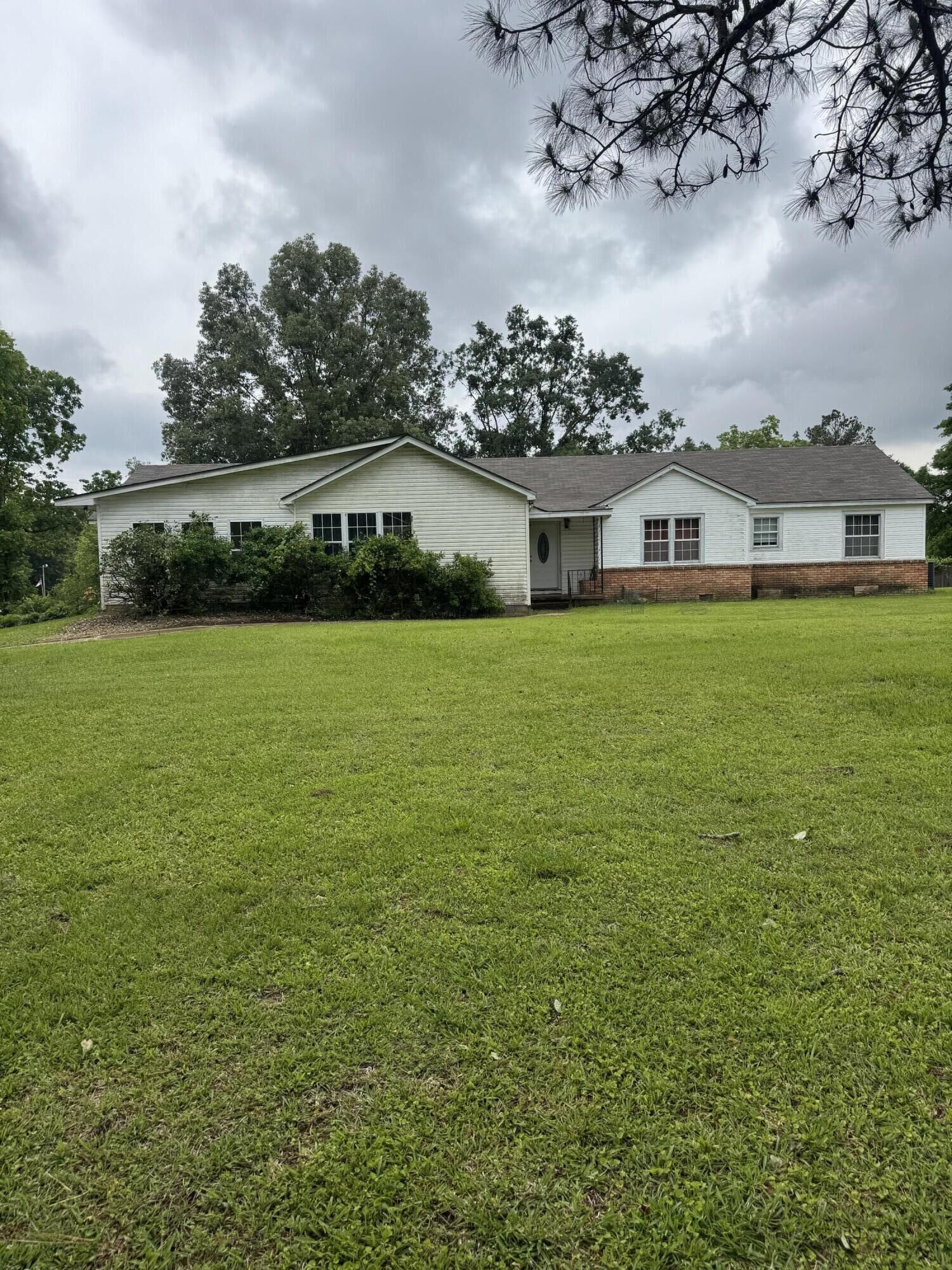 Property Photo:  15126 Highway 182 East  MS 39759 