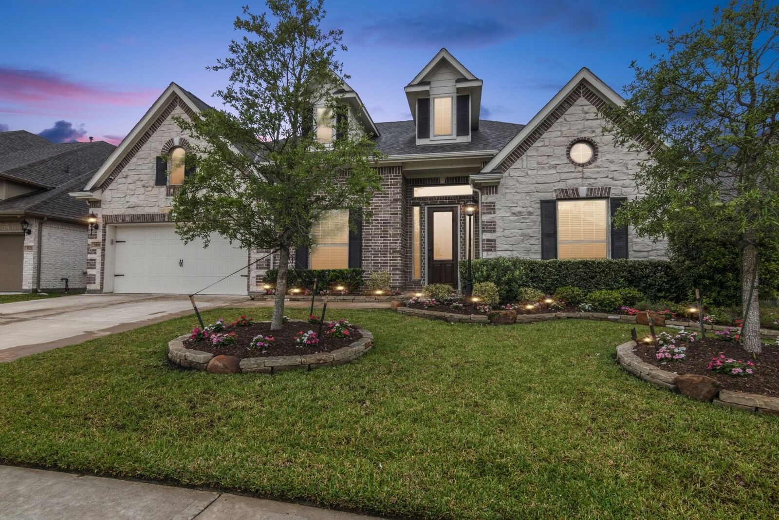 Property Photo: 5518 Elden Trail TX 77505